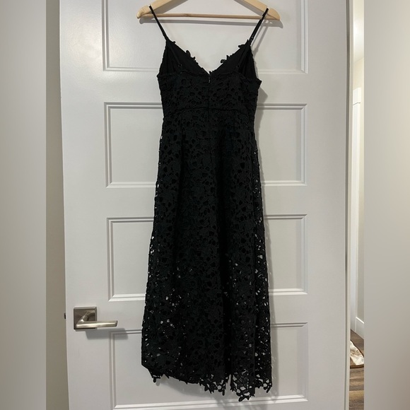 ASTR The Label Kenna Lace MIDI Dress - Picture 2 of 10
